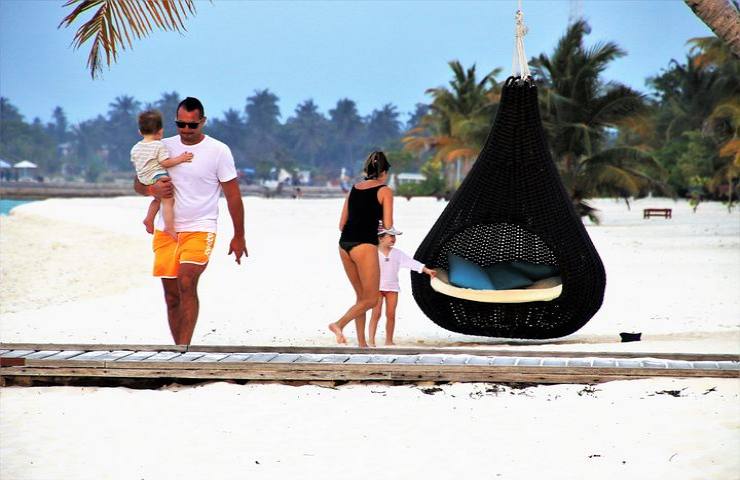 Famiglia alle Maldive