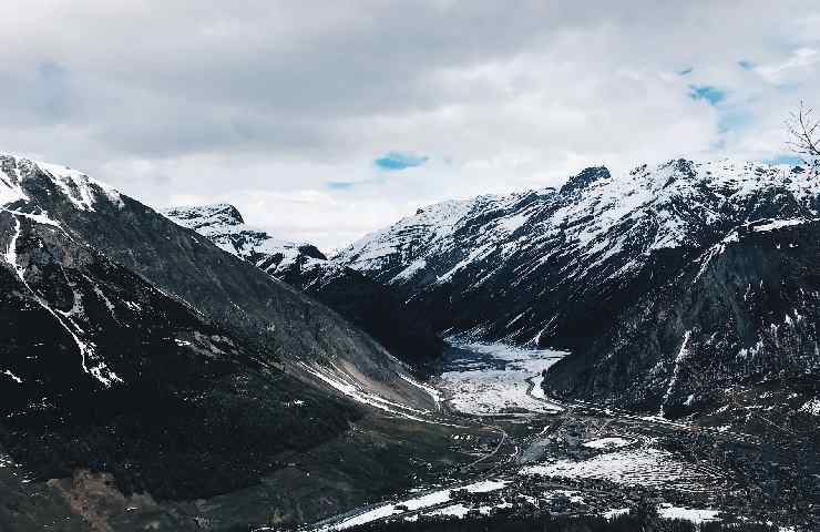 Montagne innevate a Livigno