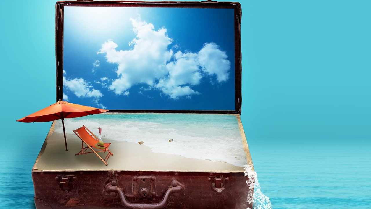 Valigia per le vacanze estive