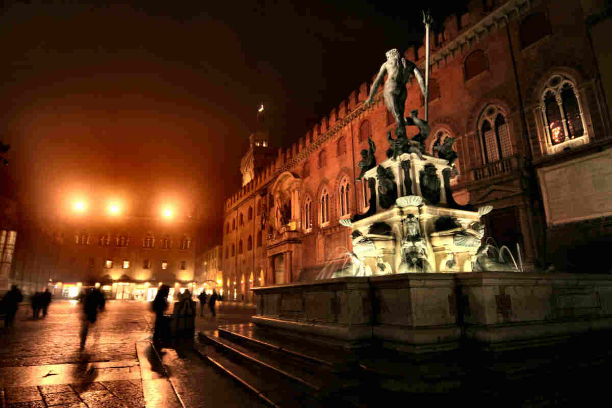 Bologna, bella anche di notte: quali sono i migliori hotel?