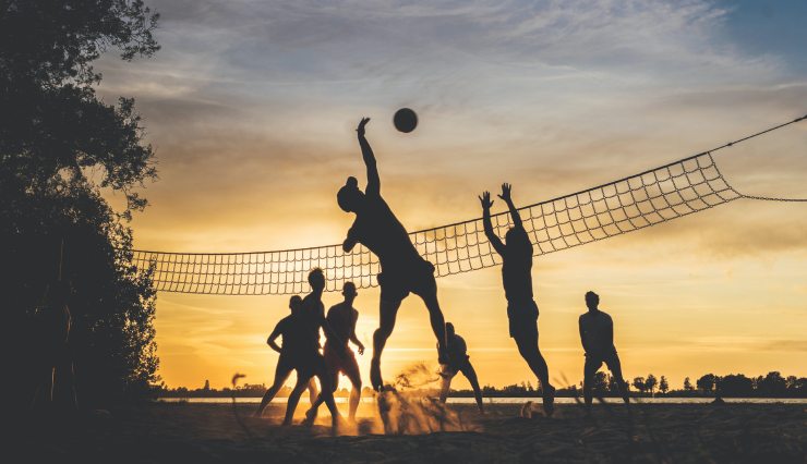 Beach volley giocato in spiaggia