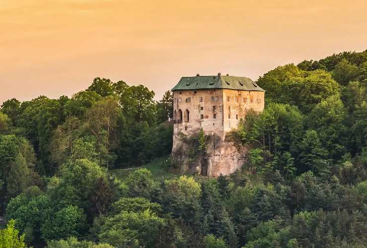 Miti e leggende oscure: il Castello di Houska