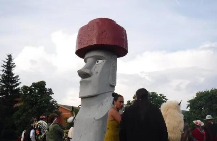 Statua Moai a Chiuduno