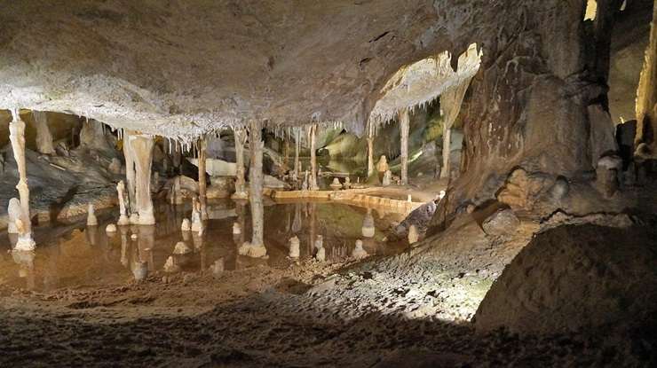 Grotte nel mondo